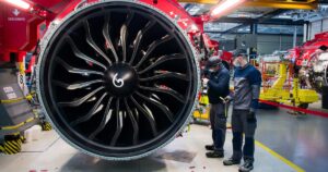 Como o fornecimento de motores se tornou um gargalo crítico na aviação comercial