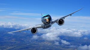 Embraer fecha trimestre com carteira de pedidos de US$ 31,3 bi e bate recorde em aviação comercial