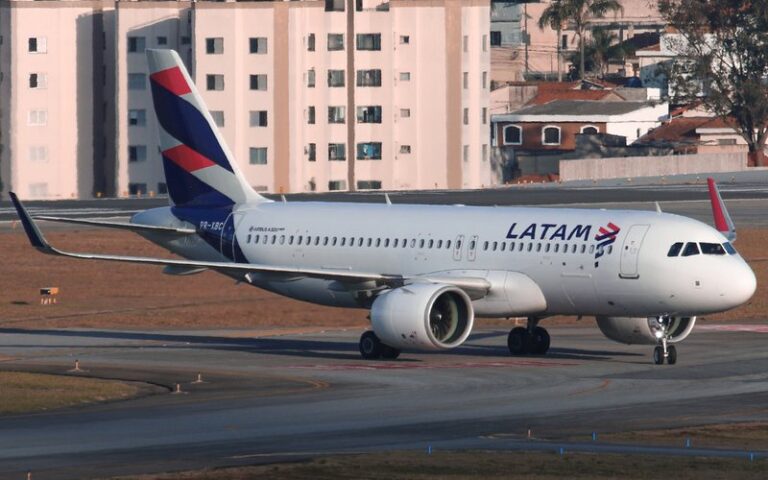 LATAM inaugura voo direto entre São Paulo e Córdoba e fortalece integração entre Brasil e Argentina Latam inaugura voo direto entre São Paulo e Córdoba