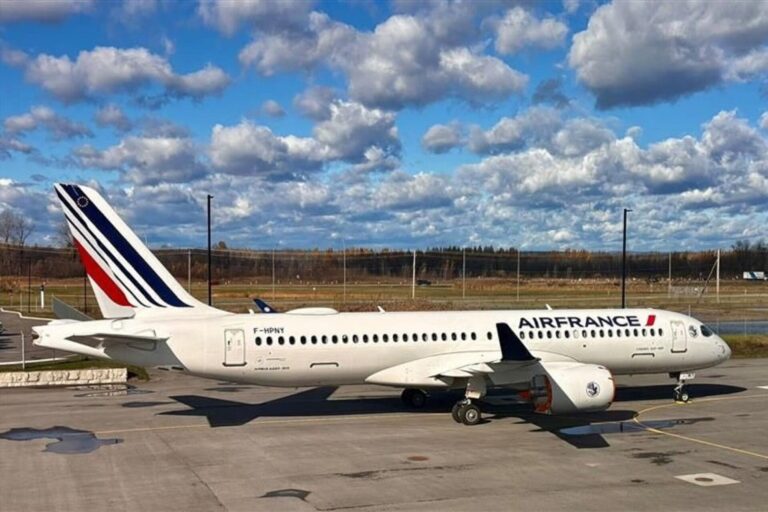 Air France Celebra a Recepção do 15º e Último Airbus A220-300 da ABL