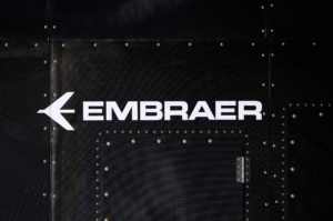 Embraer (EMBJ3) Recebe Novos Pedidos, Afirmando Seu Positivo Desempenho Comercial