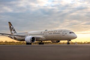Etihad Alcança a Notável Marca de 300 Voos Diários com a Expansão de Sua Rede Aérea