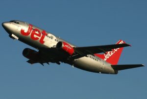 Jet2 inaugura 14ª base no Reino Unido no Aeroporto de Gatwick, Londres.