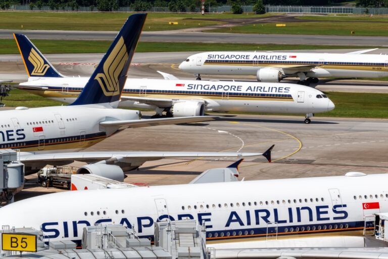 Singapore Airlines Registra Redução nos Lucros Líquidos no Primeiro Semestre de 2025 Singapore Airlines Registra Redução nos Lucros Líquidos no Primeiro Semestre de 2025