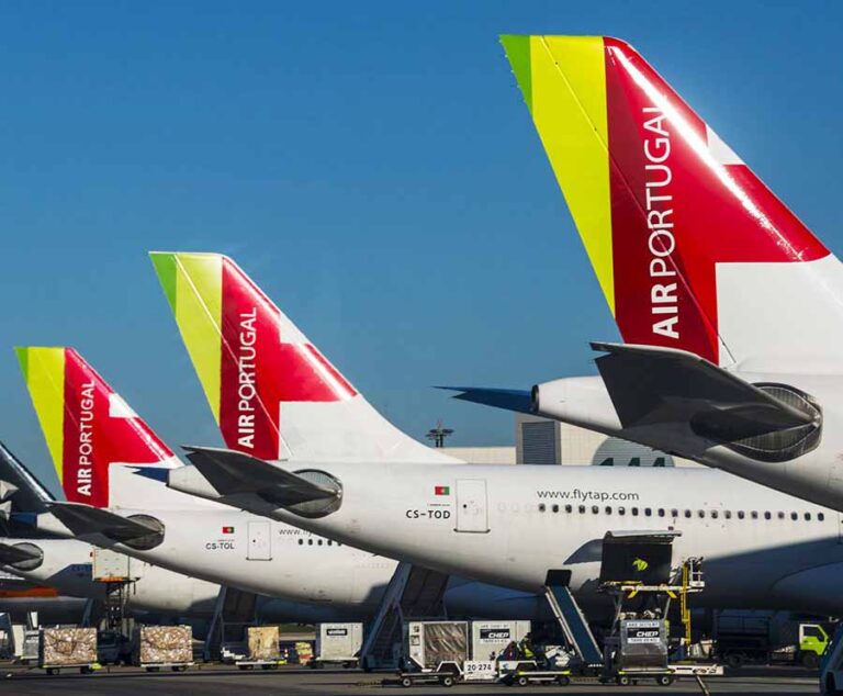 TAP e 20 Companhias Europeias Comprometem-se a Corrigir Informações Ambientais Enganosas, Anuncia a Comissão Europeia
