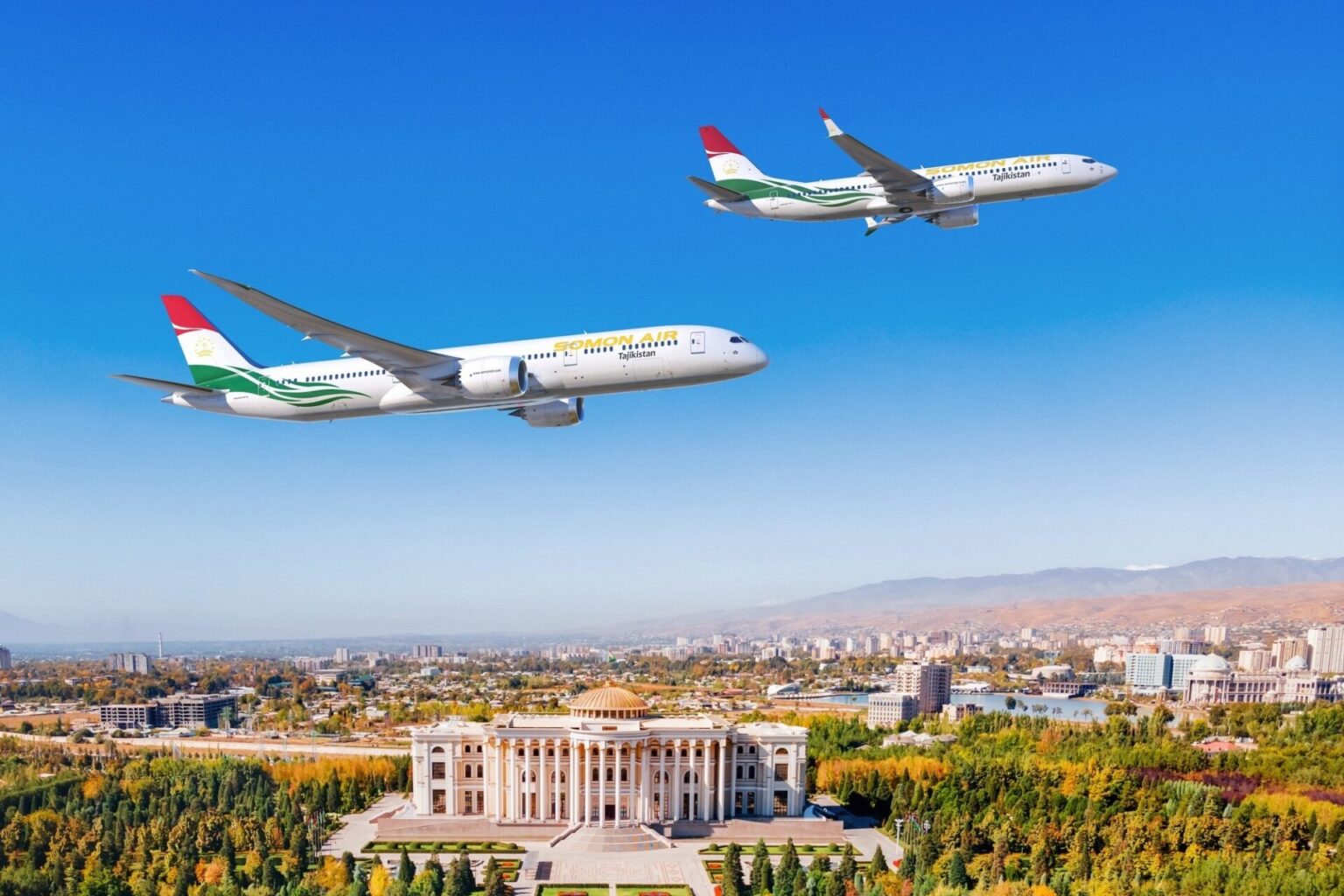 Trump Colabora com a Boeing para Atração de Pedidos de Jatos de Três Companhias Aéreas em Washington, DC Trump Colabora com a Boeing para Atração de Pedidos de Jatos de Três Companhias Aéreas em Washington, DC