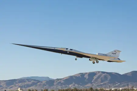 X-59 da NASA Realiza Primeiro Voo: Um Novo Capítulo para a Aviação Supersônica Comercial