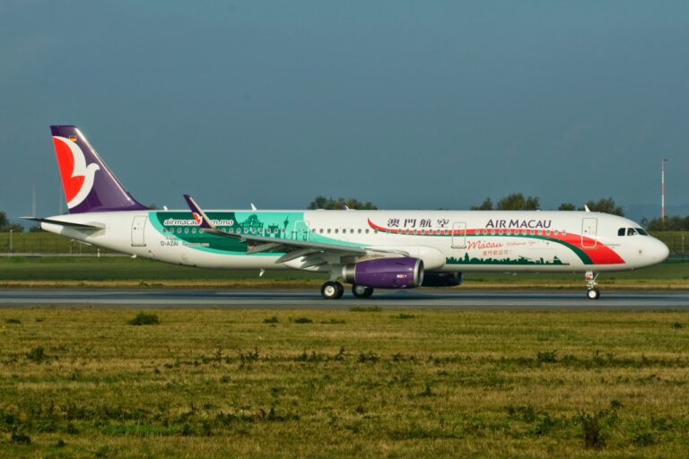 Impacto da Atualização de Software nas Aeronaves A320 nos Voos da Air Macau Impacto da Atualização de Software nas Aeronaves A320 nos Voos da Air Macau