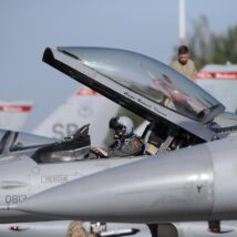 Polônia Intensifica Vigilância Após Interceptação de Aeronave Russa no Báltico Polônia Intensifica Vigilância Após Interceptação de Aeronave Russa no Báltico