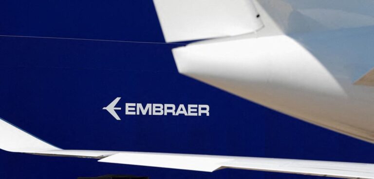 Adani e Embraer Estabelecem Parceria Estratégica para Produção de Aeronaves na Índia