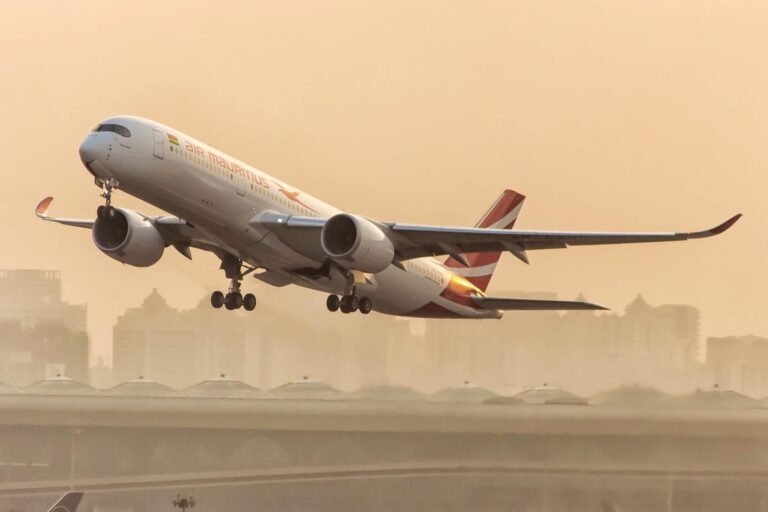 Air India Emite Aviso sobre Interrupções do A350 Após Danos no Motor em Delhi