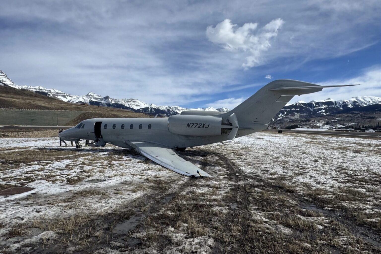 Explore a Pista do Citation X no Aeroporto de Telluride: Uma Experiência Imperdível!