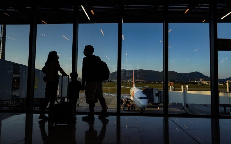 Redução de 20% no Preço Médio das Passagens Aéreas em Novembro