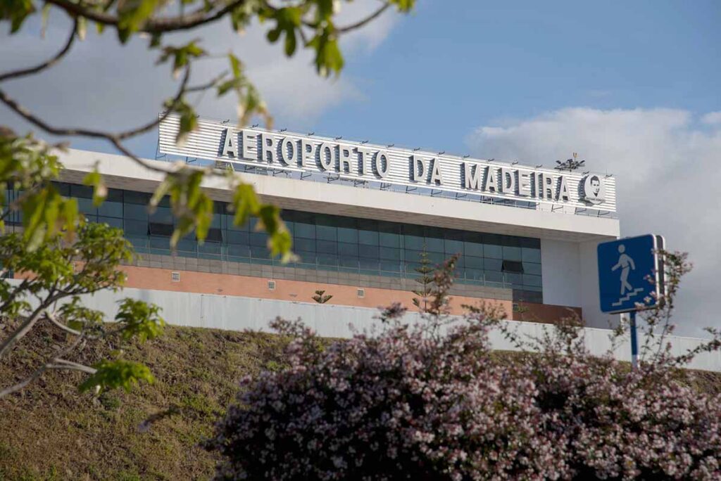 Assembleia da República Aprova Alterações aos Subsídios de Mobilidade Aérea para Açores e Madeira