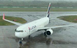 Latam e outras companhias aéreas enfrentam multa de R$ 4,6 bilhões por formação de cartel