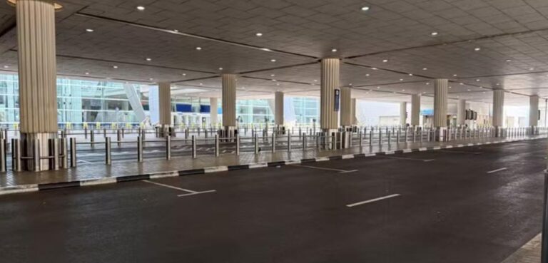 Aeroporto de Dubai: O Pulsar do Mundo em Silêncio ao Amanhecer