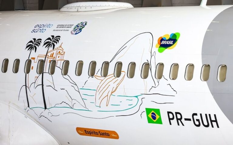 Gol apresenta novo Boeing 737 com temática do Espírito Santo
