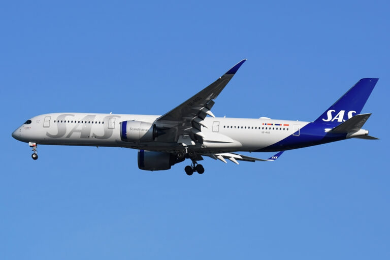 SAS e Air New Zealand Anunciam Cancelamento de Milhares de Voos